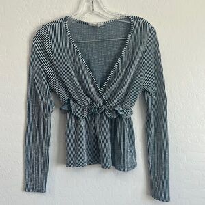 women’s medium blue striped business‎ deep v neck long sleeve top blouse work